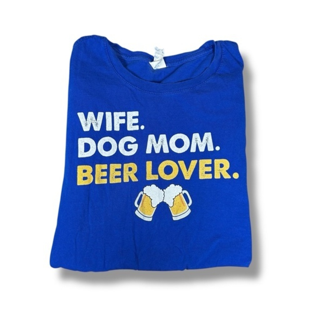 Port & Company Wide And Dog Lover Graphic Tshirt Size Medium - “Rashida”